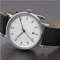 Montre Bonill OEM Logo Mouvement à quartz Verre minéral Bracelet en cuir