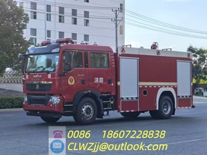 Camión Cisterna de Bomberos SINOTRUK HOWO de 8 Toneladas, Nuevo, 4x2, Diésel, con Tanque de Agua, Espuma y Polvo, 7001-10000L, 55M - Product Image 3