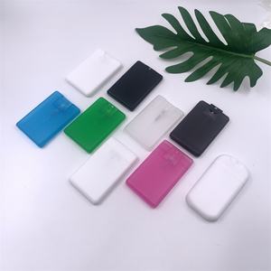 ขวดน้ำหอมพกพาเปล่า 20 มล. สีแดง น้ำเงิน ส้ม รูปทรงบัตรเครดิต ขวดพลาสติกทรงเหลี่ยมแบน หัวฉีดพ่นละอองน้ำ - Product Image 6