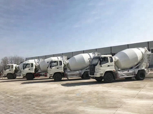 <span class=keywords><strong>Camion</strong></span> malaxeur à <span class=keywords><strong>ciment</strong></span> diesel de marque supérieure C208 camions à béton malaxeur commercial <span class=keywords><strong>prix</strong></span> de vente en Chine année 2024 - Product Image 6