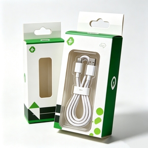 Caja de regalo cuadrada de papel kraft con ventana transparente de PVC y asa autoarmable para cable USB y estuche de teléfono - Product Image 4