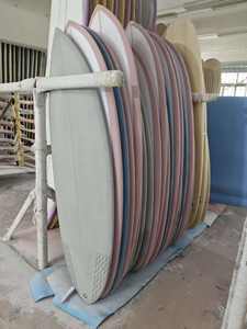 Planches de <span class=keywords><strong>surf</strong></span> courtes rigides en fibre de verre avec bandes de carbone, moulées en <span class=keywords><strong>mousse</strong></span> EPS et résine époxy, 36 kg, pour experts, vente en gros d'usine, qualité supérieure - Product Image 6