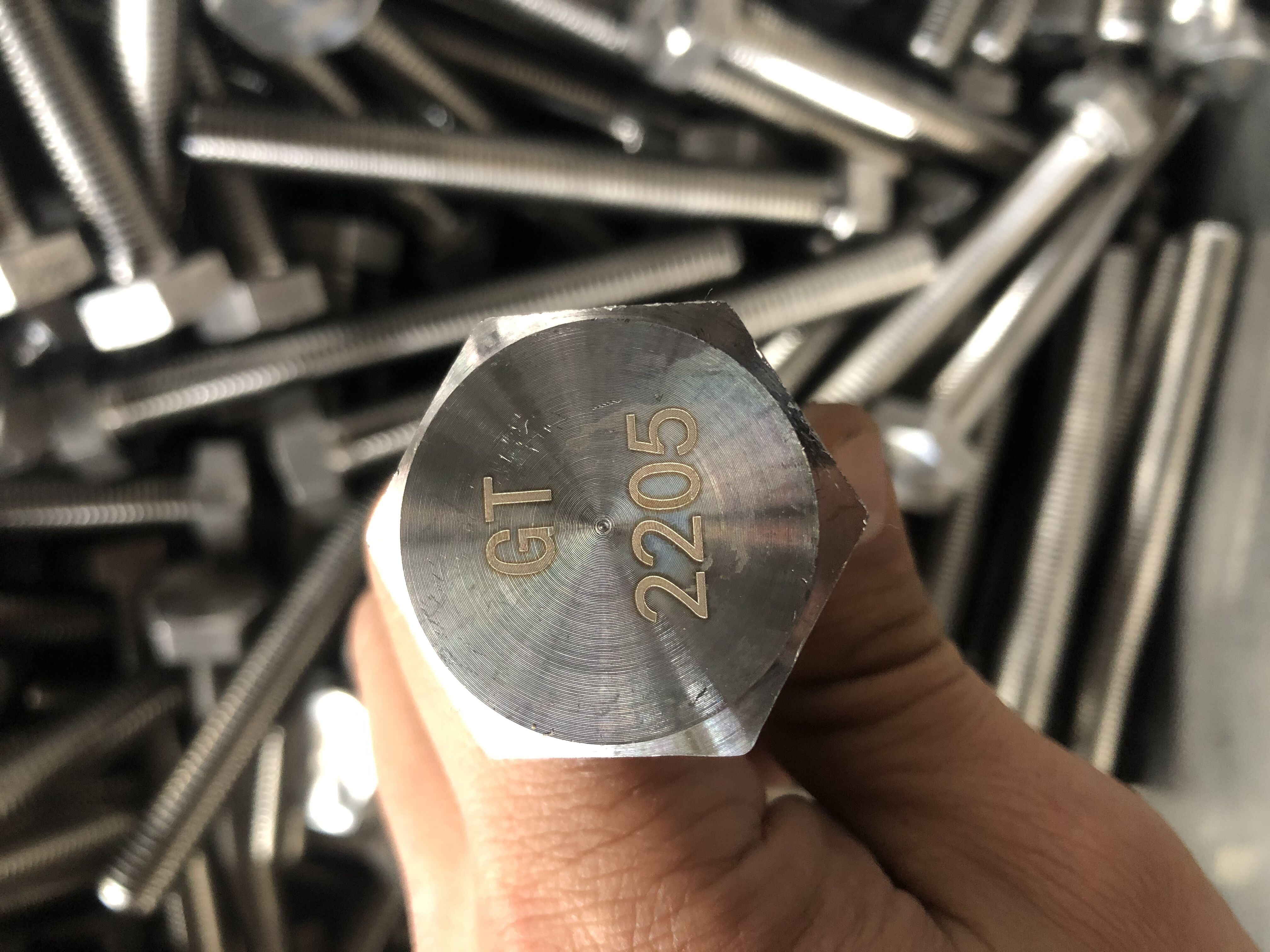 304 316 Stainless Steel Fasteners Full / Half Thread 2205 Hex Head Bolts Nut