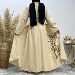 1717# Crepe Simplicity Beautiful Flowers Embroidery Casual Cardigan Kimono Muslim Women Fashionable <b>Abaya</b> - Product Image 6