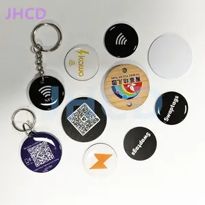 Logo kustom dicetak 25mm RFID tag NFC Ntag213 NFC stiker ponsel media sosial label 13.56MHz tahan air epoxy NFC stiker