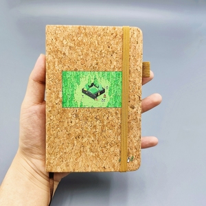 Quaderno con Copertina in Sughero Personalizzabile con LOGO, Ecologico, in Materiale Legnoso Morbido, Pagine Bianche per Scrivere e Disegnare, Carta Riciclata - Product Image 3