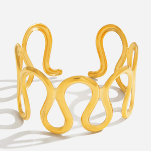 กำไลข้อมือสแตนเลสลายคลื่น เครื่องประดับสำหรับทุกเพศ ของขวัญจากเมืองอี้หวู่ - Product Image 1