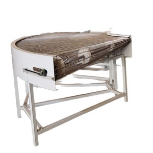 Nastro Trasportatore in Rete Metallica di Acciaio Inox con Curva a 90 Gradi, Personalizzato per Raffreddamento ed Essiccazione nell'Industria Alimentare, Resistente al Calore - Product Image 4