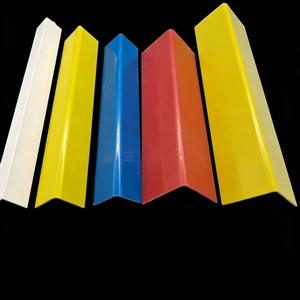 Profilé d'extrusion en <span class=keywords><strong>PVC</strong></span> rigide en forme de L - Protection d'angle industrielle à 90 degrés pour les coins des murs et les rayonnages d'entrepôt - Product Image 4