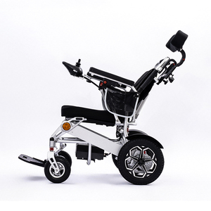 Vente chaude, vente directe d'usine, fauteuil roulant électrique puissant avec moteur de 700 W, marcheur automatique et déambulateur pour personnes handicapées - Product Image 3