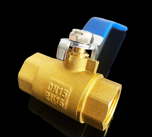 Robinet de tuyau d'eau à 4 points avec filetage interne à 6 points - Product Image 3