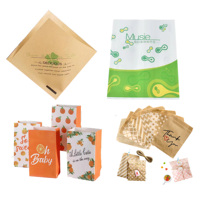 Sacs en papier personnalisés avec logo en relief, emballage cadeau haut de gamme pour les magasins de vêtements et de lunettes, 100% matériau recyclé