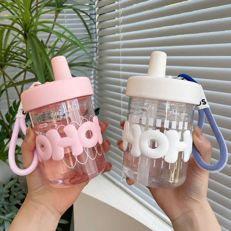 Женская и детская популярная Цветная Пластиковая чашка с соломой