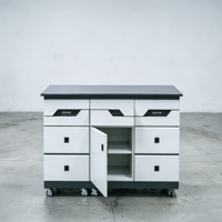 Armoire de laboratoire mobile tout acier avec trois tiroirs, une porte et un rangement par tiroir pour postes de travail de laboratoire organisés