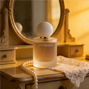 Parfum en spray unisexe 100 ml, senteur boisée oud fumé, bio, longue tenue - Product Image 2
