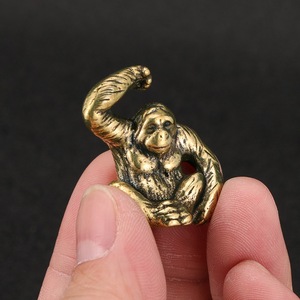 1 pièce, nouvelle décoration <span class=keywords><strong>de</strong></span> bureau artisanale en laiton, motif gorille, en cuivre antique - Product Image 1