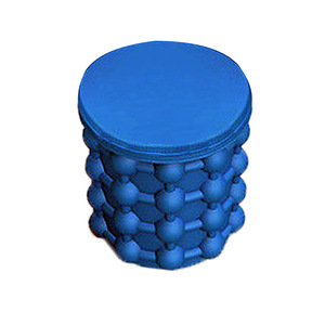 ถังน้ำแข็งซิลิโคน QG สไตล์เรียบง่ายทันสมัย แช่แข็งเร็วสำหรับถังเครื่องดื่มไวน์ - Product Image 1