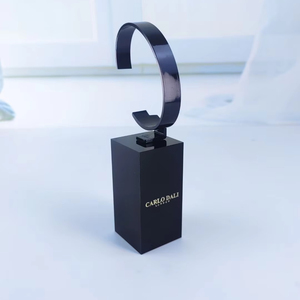 Pemegang <span class=keywords><strong>Display</strong></span> keamanan akrilik Modern untuk jam tangan pintar cincin <span class=keywords><strong>C</strong></span> rak jam tangan berdiri untuk tampilan toko ritel - Product Image 4