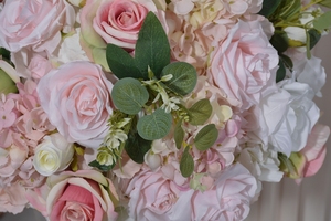 C124036 Bola de <span class=keywords><strong>flores</strong></span> Colorida Bola de rosas grandes artificiales Centro de bodas Escenario de bodas Decoración del hogar Centro de ramo - Product Image 6