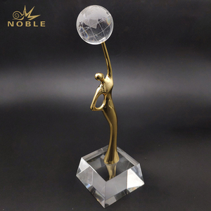 Bán Chạy Nhất Tùy Chỉnh Kim Loại Bức Tượng Pha Lê <span class=keywords><strong>Globe</strong></span> <span class=keywords><strong>Trophy</strong></span> - Product Image 4