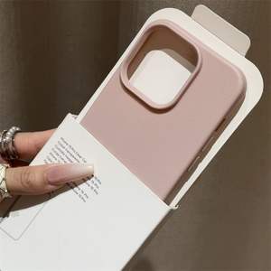 Funda de Cuero con Patrón de Lichi de Lujo para iPhone, Delgada, Antigolpes, con Marco de Silicona, Tacto Suave, Protección Premium - Product Image 6