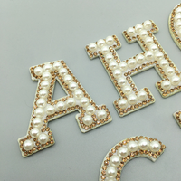 Bijoux Alphabet, artisanat DIY écologique, patchs brodés perlés, perles blanches, strass, appliques en toile thermocollantes, sequins pour chapeaux