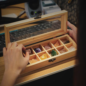 Ensemble cadeau élégant de 12 cristaux Feng Shui et boîte de grille de spécimen de <span class=keywords><strong>jade</strong></span> comprenant du <span class=keywords><strong>jade</strong></span> citrine d'améthyste et plus encore - Product Image 5