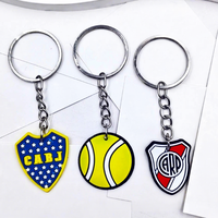 Gantungan Kunci Sepak Bola PVC Lunak Cetak 3D Logo Kustom, Souvenir Olahraga Karet Timbul 3D, Kotak Misteri, Hadiah Promosi Kecil OEM