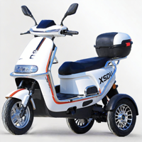 Scooter électrique à trois roues Vista Quater-1 1000W avec écran LCD et homologation EEC pour la mobilité des personnes âgées