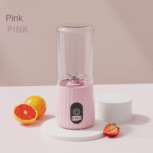 Mélangeur de jus chargé par USB multifonctionnel portatif de machine de fruits et légumes pour des voitures et une utilisation transfrontalière - Product Image 5