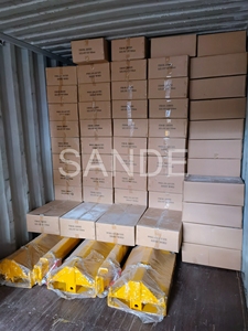 迅达手动叉车吊杆延伸附件，用于从集装箱中卸载石板，以实现高效卸载 - Product Image 4