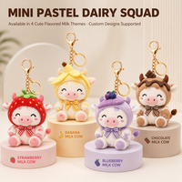 Porte-clés en peluche vache avec chapeau fraise personnalisé ODM, conception de personnage sur mesure, certifié EN71 ASTM pour les cadeaux promotionnels de marque