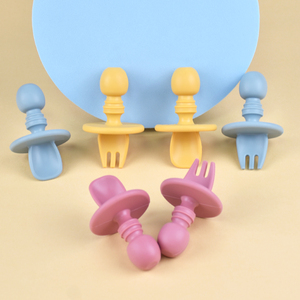 Juego de Cubiertos para Bebé, Libre de Ftalatos, No Tóxico, Tenedor y Cuchara de Silicona, Diseño de Dibujos Animados, Apto para Niños, Gran Venta - Product Image 6