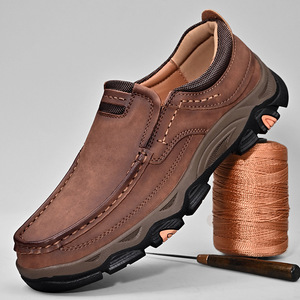 Mocassins pour hommes en couleur unie, dessus en PU, semelle en caoutchouc, doublure en fourrure, toutes saisons - Product Image 3