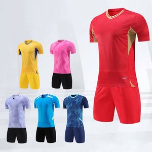 เสื้อฟุตบอลคุณภาพสูง โลโก้สั่งทำได้ ขายส่ง ผ้าโพลีเอสเตอร์ 100% ระบายอากาศ แห้งเร็ว แบบสั้น - Product Image 1