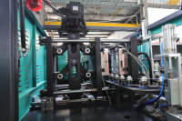 Machine de soufflage de bouteilles PET automatique LS-A2 avec PLC et moteur, 2 cavités, capacité maximale 2L, pour la fabrication de bouteilles d'eau