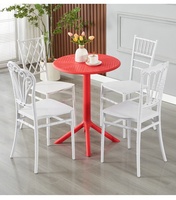 Chaises en plastique empilables Napoléon modernes et colorées, durables, pour les mariages, les banquets, les hôtels et les restaurants