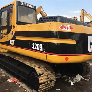 Excavadora de cadenas usada 320BL de 20 toneladas con pocas horas de trabajo, sistema hidráulico completo, motor Cummins y componentes de bomba hidráulica. - Product Image 1