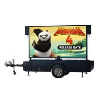 Écran publicitaire LED mobile extérieur sur remorque, couleur intégrale, avec élévateur hydraulique, personnalisable, certifié CE