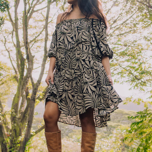 Nouvelle robe midi d'été à imprimé floral, ample, élastique, sans bretelles, en rayonne, coupe épaules dénudées, personnalisable - Product Image 4
