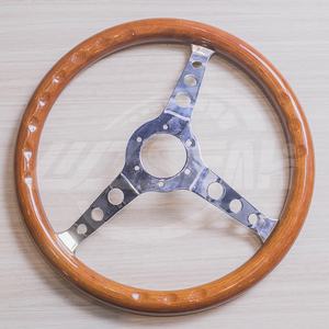 Pièces d'<span class=keywords><strong>auto</strong></span> personnalisées d'usine WZSEAHI <span class=keywords><strong>volant</strong></span> universel classique rétro en bois de noyer 380mm - Product Image 2