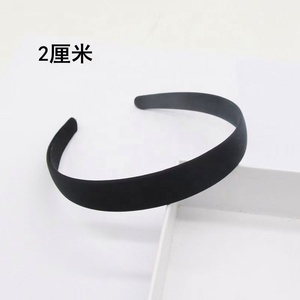 2cm 2.5cm 3cm 4cm Wide Ladies Girls No Slip Lined Ribbon Plastic <strong>White</strong> and <strong>Black</strong> Solid One Color Hairband Matte Satin <strong>Headband</strong> - Product Image 4