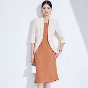 Women's Suit Set Sleeveless Dress Slim Fit Solid Color Polyester No-Wrinkle Treatment Blazer For Work And Casual Wear - Product Image 3