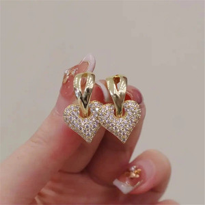 Boucles d'oreilles pendantes en forme de cœur CANNER 5A en zircon, plaquées or 18 carats, en laiton, boucles d'oreilles en forme de cœur tendance, bijoux de luxe, cadeaux pour femmes - Product Image 2