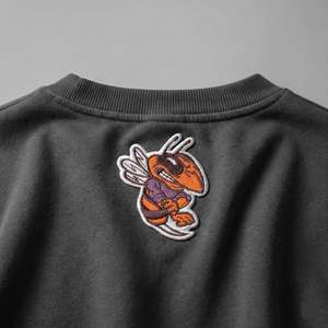 Patch en feutre brodé DigitEMB Angry Hornet, thermocollant, 2,25x2,75 pouces, bordure blanche, applique insecte pour vestes et sacs à dos - Product Image 5