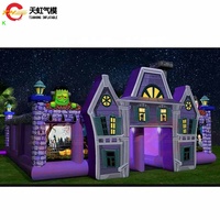 Labyrinthe hanté gonflable 9x9m en tissu Oxford violet avec impression fantôme, portable, pour usage commercial extérieur