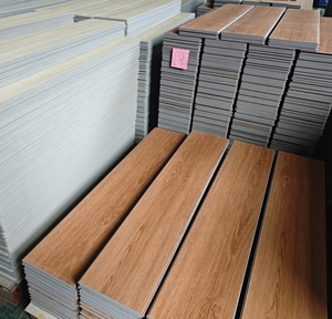 Sàn SPC giá nhà máy, bán buôn, độ dày 4mm 5mm 6mm, chống thấm, kèm tấm cách âm <span class=keywords><strong>IXPE</strong></span> - Product Image 5