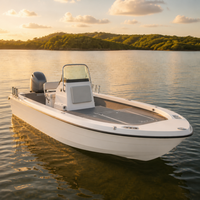 Bateau de pêche Triton 485 4,85 m – Spécifications : LOA 4850 mm, largeur 2100 mm, moteur max 90 CV, 5 personnes, 450 kg, coque utilitaire polyvalente, design avec trappe de levage