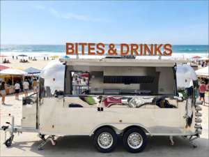 Quiosco de Comida Modular con Mostrador Integrado y Almacenamiento para Zona de Comida de Centro Comercial o Espacio Comercial de Aeropuerto - Product Image 1