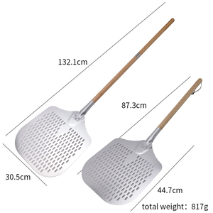 Productos al por mayor <span class=keywords><strong>Pala</strong></span> <span class=keywords><strong>de</strong></span> cocina para pizza Cáscara <span class=keywords><strong>de</strong></span> pizza perforada <span class=keywords><strong>de</strong></span> aluminio redonda con mango <span class=keywords><strong>de</strong></span> madera largo desmontable - Product Image 2